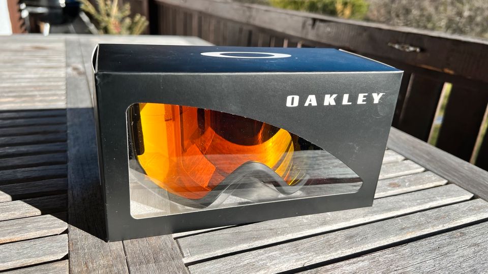 Skibrille Oakley O Frame 2.0 Pro M iridium Neu in Spatzenhausen