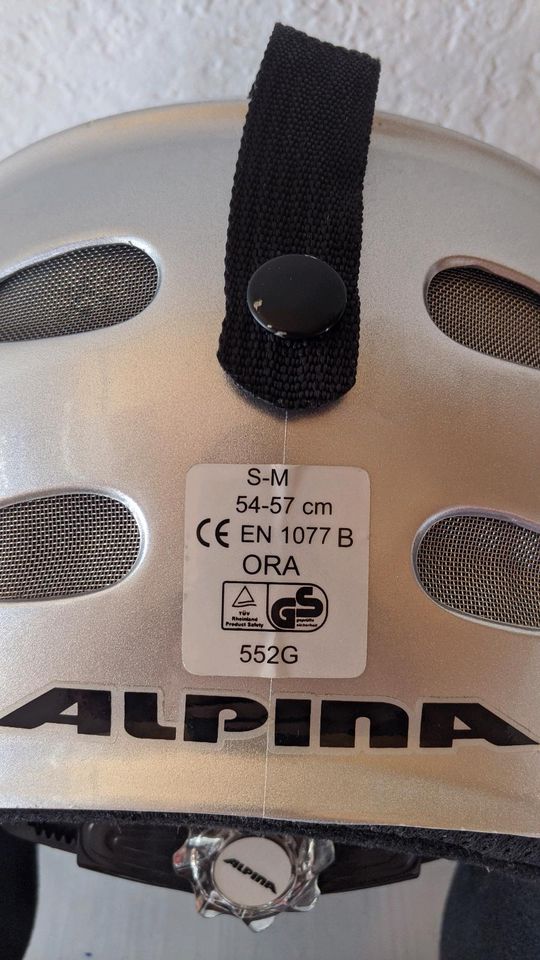 Alpina Skihelm S-M 54-57cm in Gernsbach