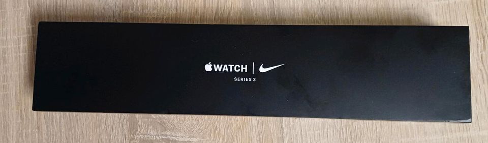 Appel Watch siries 3 Nike Edition in Velbert