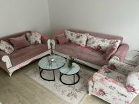 Couchset - 475€ VB (inkl. Teppich zu verschenken) Hessen - Offenbach Vorschau