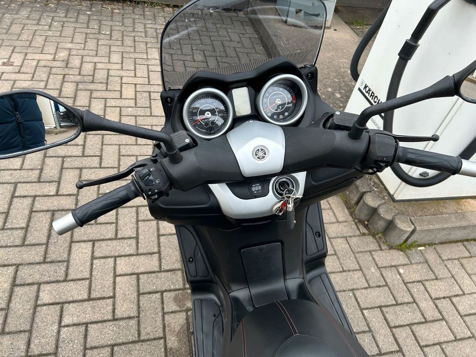 Yamaha x Max 250 in Külsheim