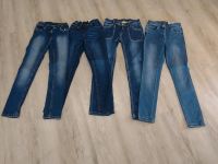 Set 4 Jeans Mädchen Größe 140 Nordrhein-Westfalen - Oberhausen Vorschau