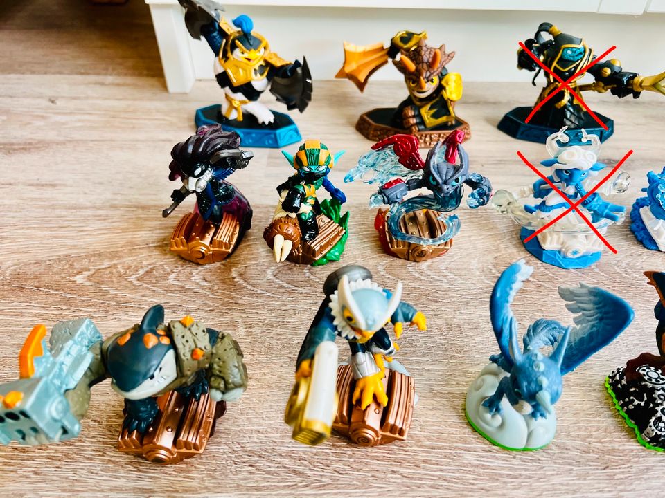 SKYLANDERS Figuren, Fahrzeuge, Portale und Spiele für PS3 in Eisenach