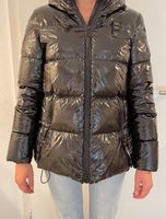 Blauer Daunenjacke Glänzend Shiny Down Winterjacke Damen Düsseldorf - Pempelfort Vorschau