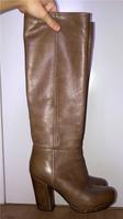 Prada braune Lederstiefel 36 Berlin - Charlottenburg Vorschau
