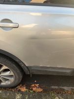 Suche Tür Nissan Qashqai J10 hinten rechts Düsseldorf - Pempelfort Vorschau