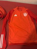 Bayern münchen Trainingsanzug Nordrhein-Westfalen - Moers Vorschau
