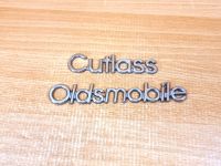 OLDSMOBILE CUTLASS EMBLEME aus METALL - SET - ORIGINAL - USA Baden-Württemberg - Konstanz Vorschau