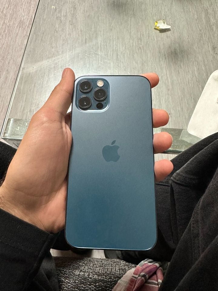 iPhone 12 Pro 128 gb Pazifikblue in Fulda
