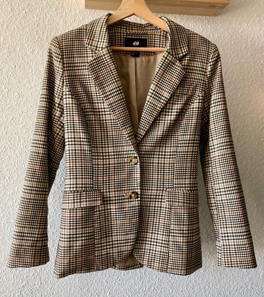 braun karierter Blazer mit Ellenbogen-Patches in Mainz