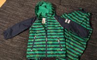 Gefütterte Regenjacke und Latzhose Gr. 104 für Jungen Hannover - Südstadt-Bult Vorschau