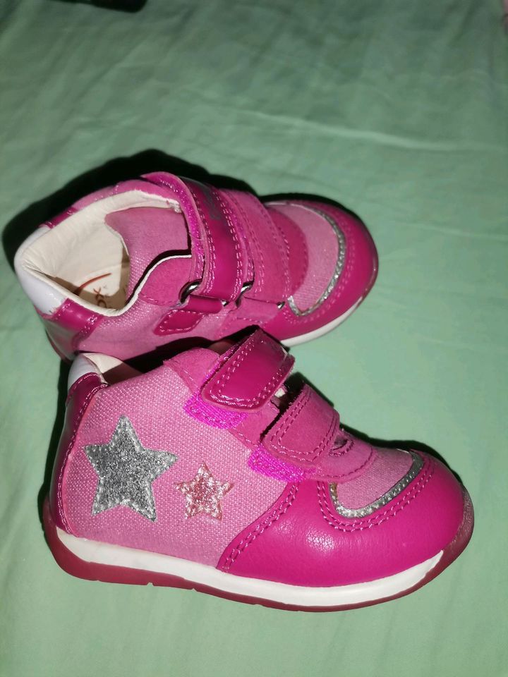 Gr 19 Geox Babyschuhe Mädchen Neu in Wolfratshausen