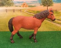 Süße Ponystute von Schleich (steht nicht mehr richtig) Baden-Württemberg - Remseck am Neckar Vorschau