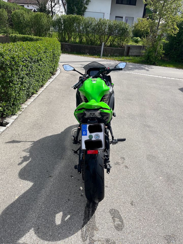 Kawasaki Ninja650 ABS mit vielen Extras - nur 2905km in Senden