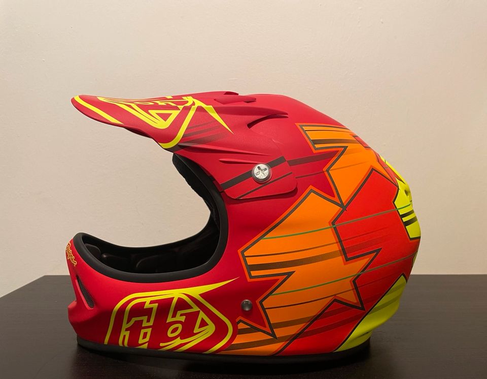 Troy Lee Designs D2 Fusion MTB Helm, Gr. 59 NEU in Bietigheim-Bissingen