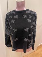 Zara Knit 100% Baumwolle Pullover Gr. L schwarz graue Blumen Hessen - Lahnau Vorschau