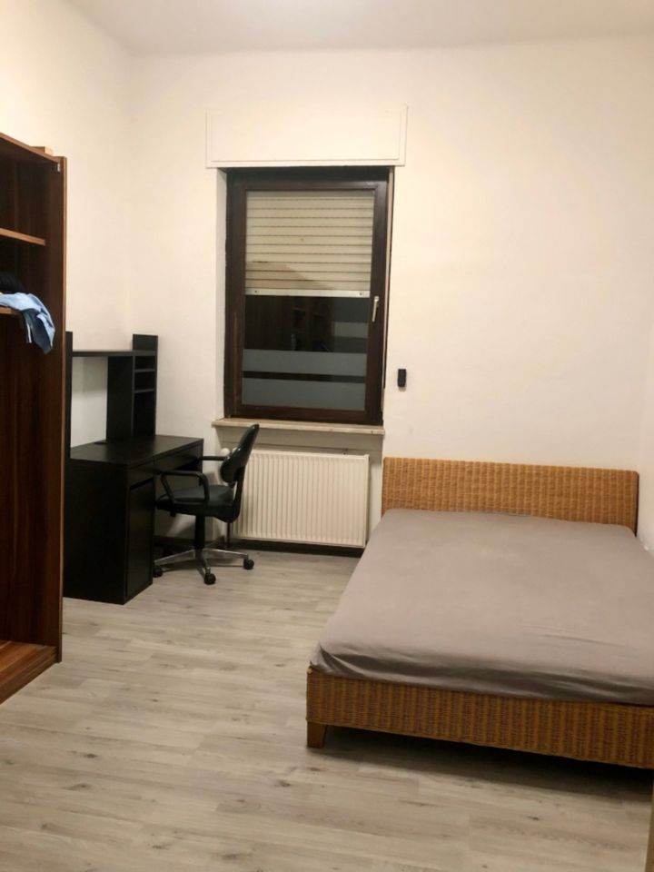 14m² fully furnished room in 2 rooms flatshare (short time 1-2 mo in Karlsruhe