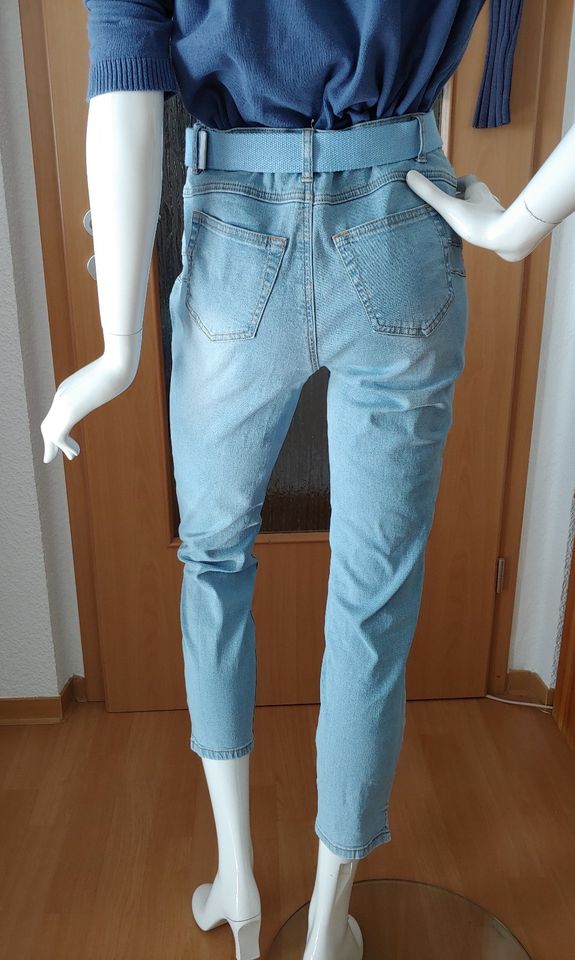 Jeans Skinny fit 38 bleached * knöchellang Linea Tesini by Heine in Bernau