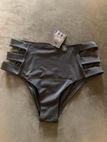 Hunkemöller Bikinihose „Sunset Dreams High Cheeky“ S neu Nordrhein-Westfalen - Dinslaken Vorschau