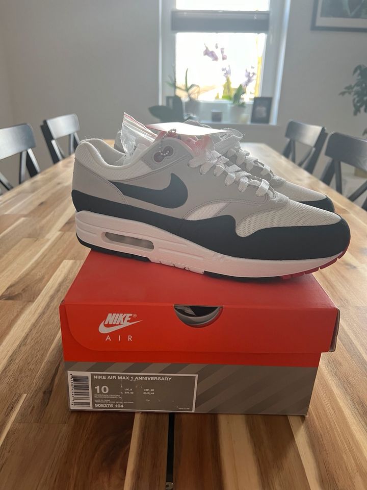 Nike Air Max 1 Anniversary Obsidian US10 EU44 in Gotha