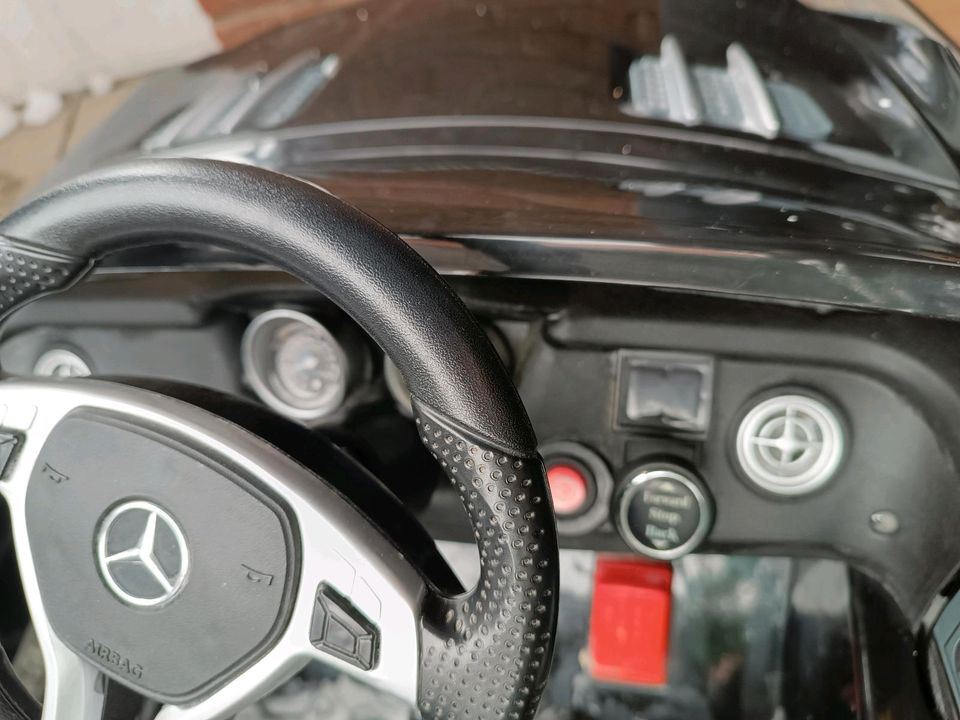 Mercedes AMG SL63 Kinderauto elektrisch schwarz in Springe