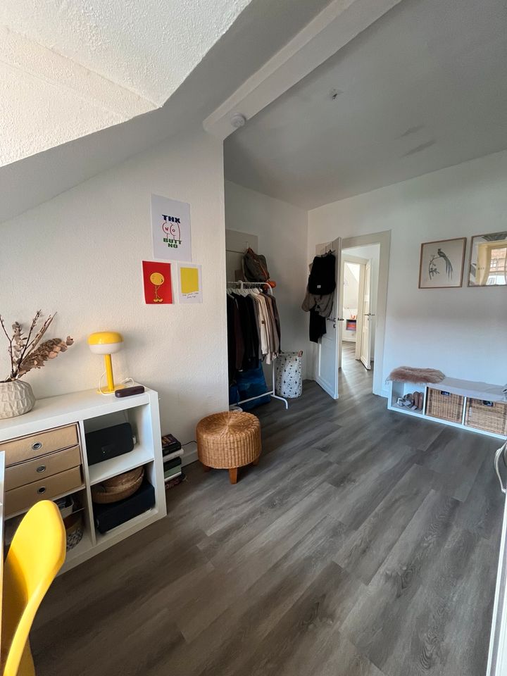 3- Zimmer Wohnung in der Innenstadt AUF ZEIT in Detmold