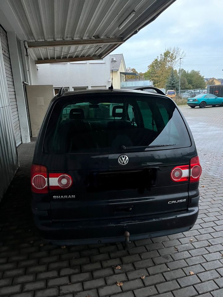 Volkswagen Sharan 2,8 V6 Highline (Lederausstattung) in Sinzheim