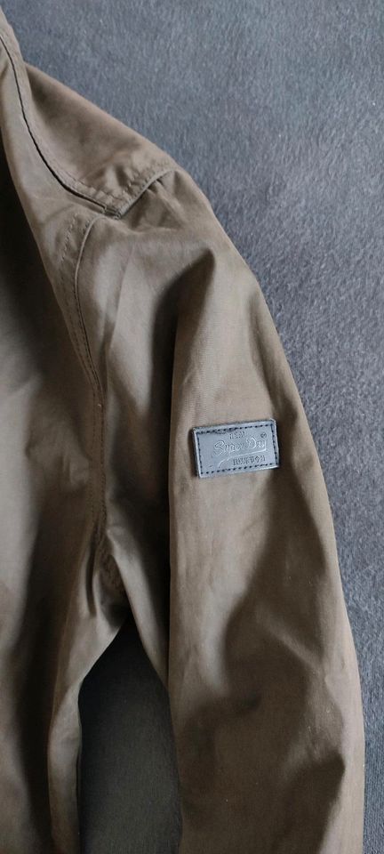 SUPERDRY Jacke Blouson UNISEX khaki Gr S,  10×getra in Mühldorf a.Inn