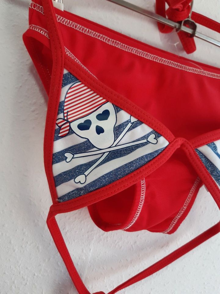 PIRATEN Skull Badeanzug Seepferdchen Bikini gestreift Glitzer 128 in Nusse