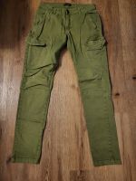 Herren Cargohose Hose von Paragoose Jeans Gr. 32 olivgrün wie neu Stuttgart - Bad Cannstatt Vorschau