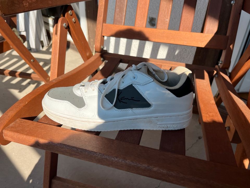 Kani Sneaker Grau,Weiß in Staufenberg