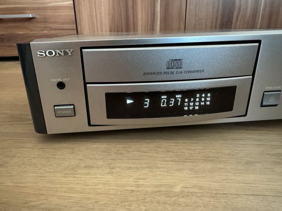 Sony CDP-S1 Compact Disc Player in Plattling