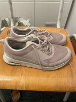 Nike großer 40 Mitte - Gesundbrunnen Vorschau
