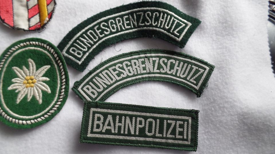 Fallschirmspringerabzeichen Zoll Bundespolizei Gebirgsjäger in Gersthofen