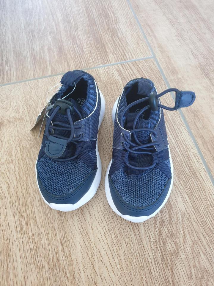 Sneaker Baby Turnschuhe Sportschuhe 22 Kleinkinder Walkxkids in Beelitz