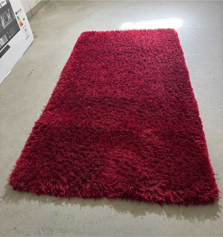 Schöner Teppich zu verkaufen in Hanau