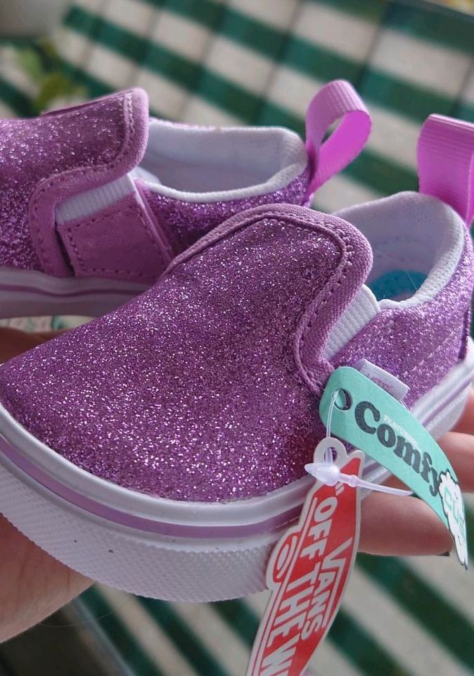 NEU! Süße Baby Vans Sneaker Schuhe Orchidee Glitzer Gr.  17,5 in Tuttlingen