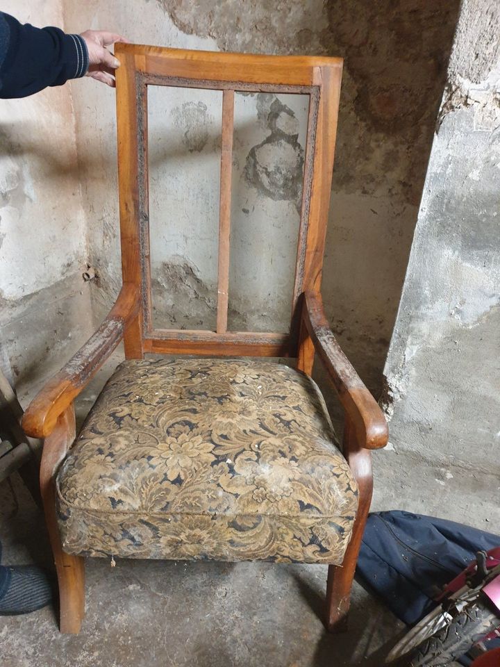 2 Sesselgestelle Gestelle aus Holz - auch einzeln in Heitersheim