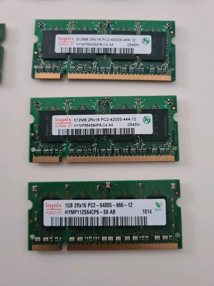 Laptop Speicher Riegel Ddr3 pc3l pc2 2Gb 512 Mb in Kiel