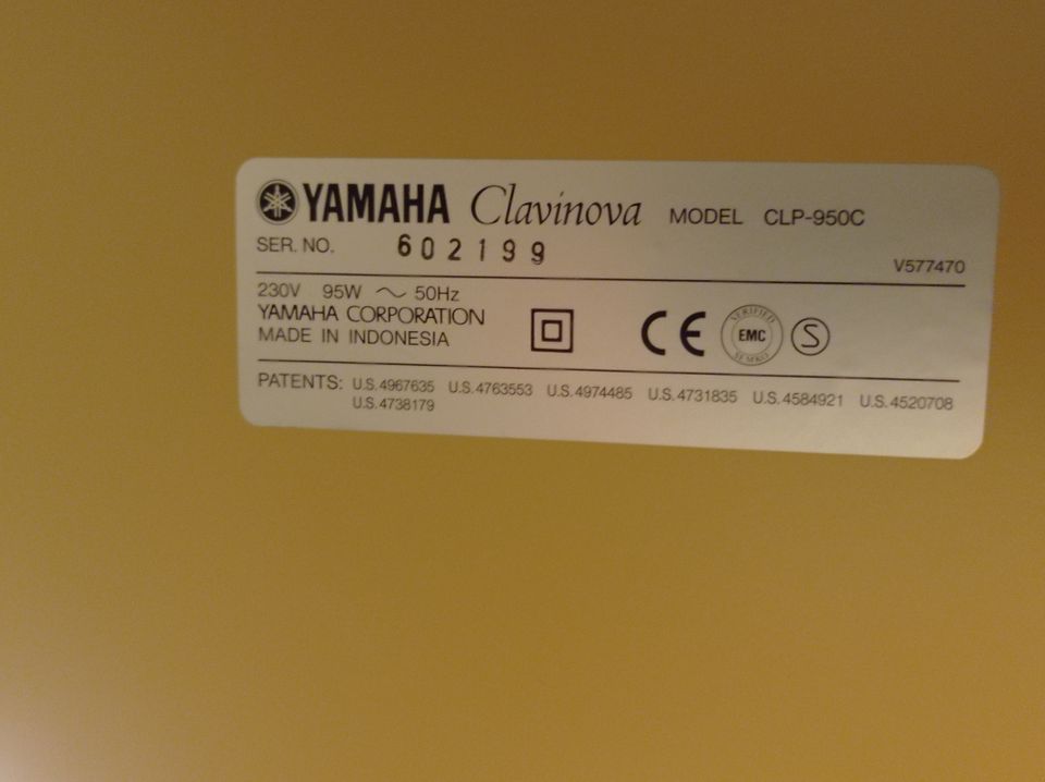 Yamaha Clavinova CLP-950C, voll funktionsfähig in Ottobeuren