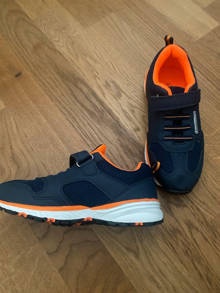 Lamino Sneakers 31 neu blau orange in Meerbusch