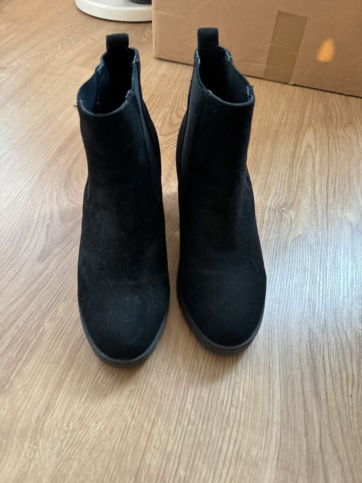 Topshop Schuhe Ankleboots 38 Boots in Berlin