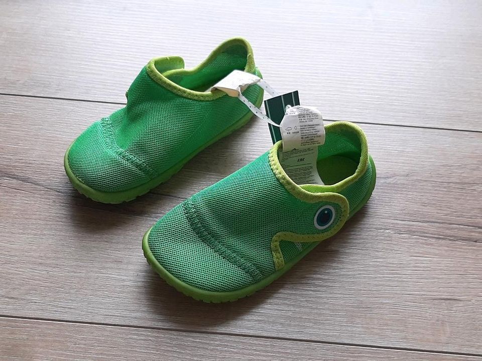 Wasserschuhe, Badeschuhe 26/27 in Paderborn