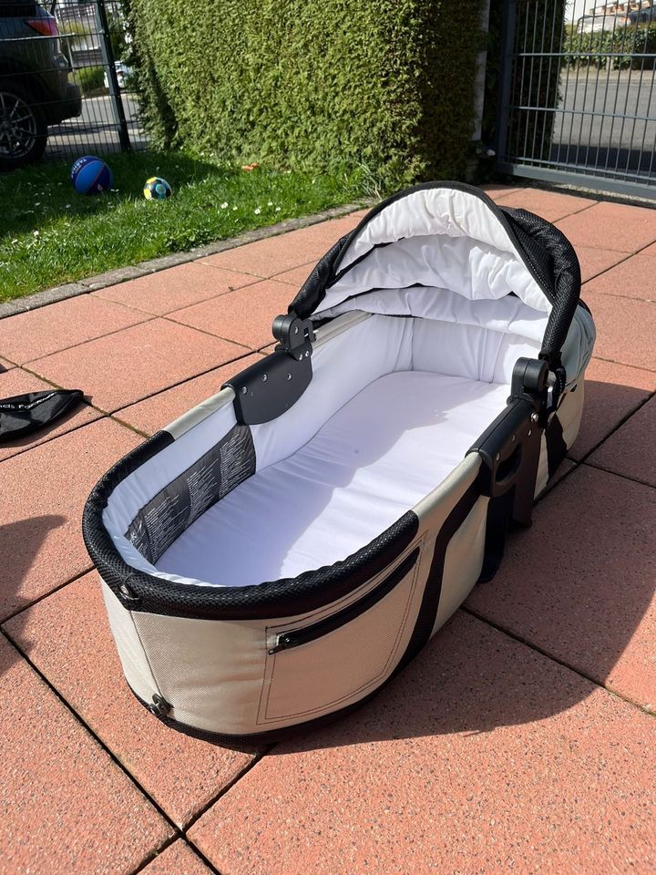 TFK Joggster Twist Kinderwagen ab Geburt, Kinderbuggy mit Zubehör in Selters