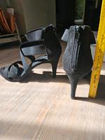 Sandalen mit Absatz Größe 40 Sachsen - Thum Vorschau
