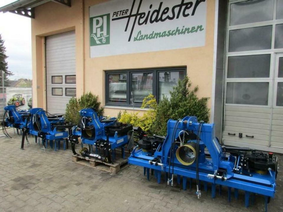 Mechaniker Traktor Landmaschinen Metallbau Schlosser in Wildenberg