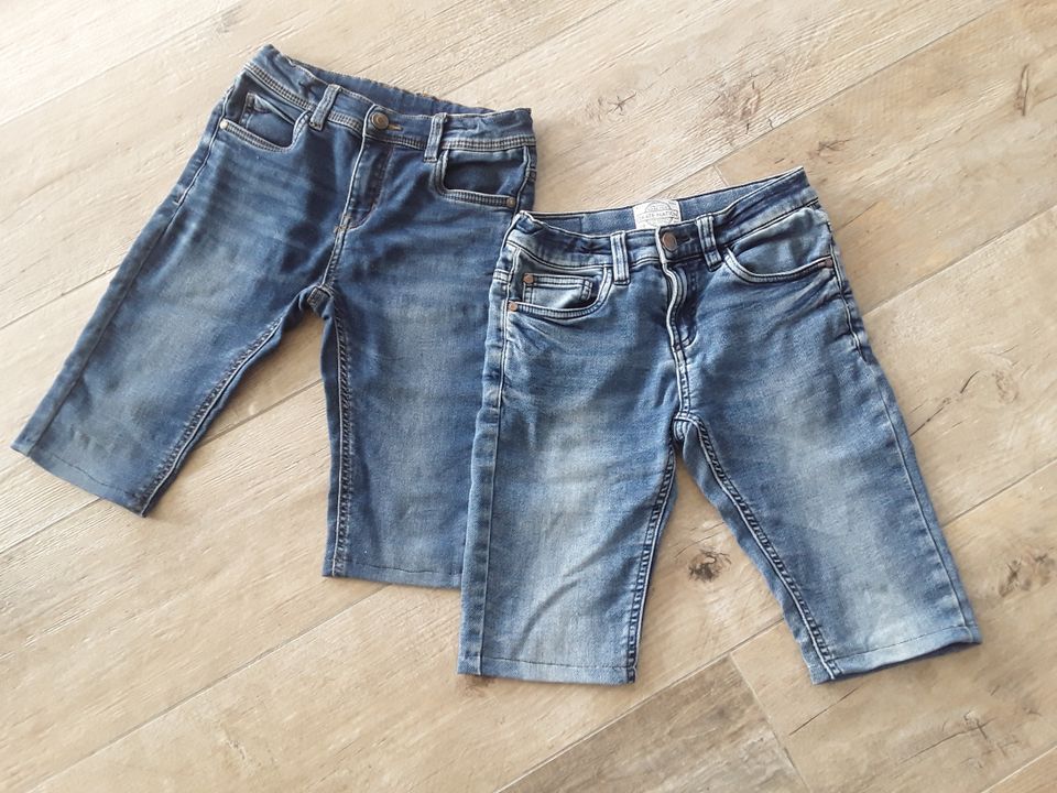 2x Kurze Jeans Hose ♡ Bermudas ♡ Short 134/140 Junge Set Paket in Frasdorf