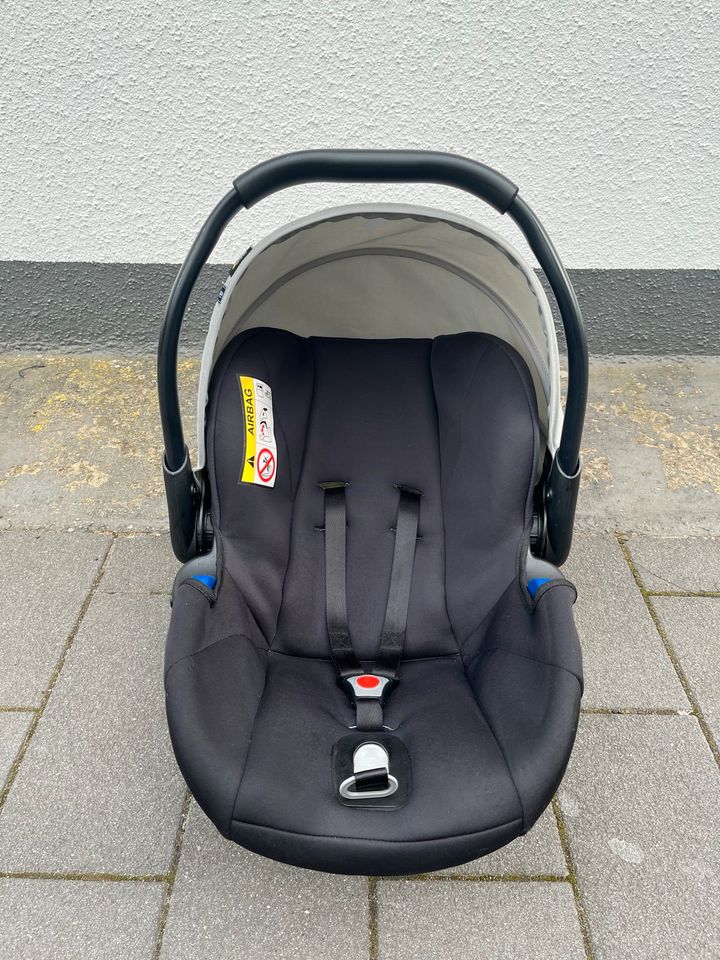 Babyschale Hauck Comfort Fix, Black schwarz in Rüsselsheim
