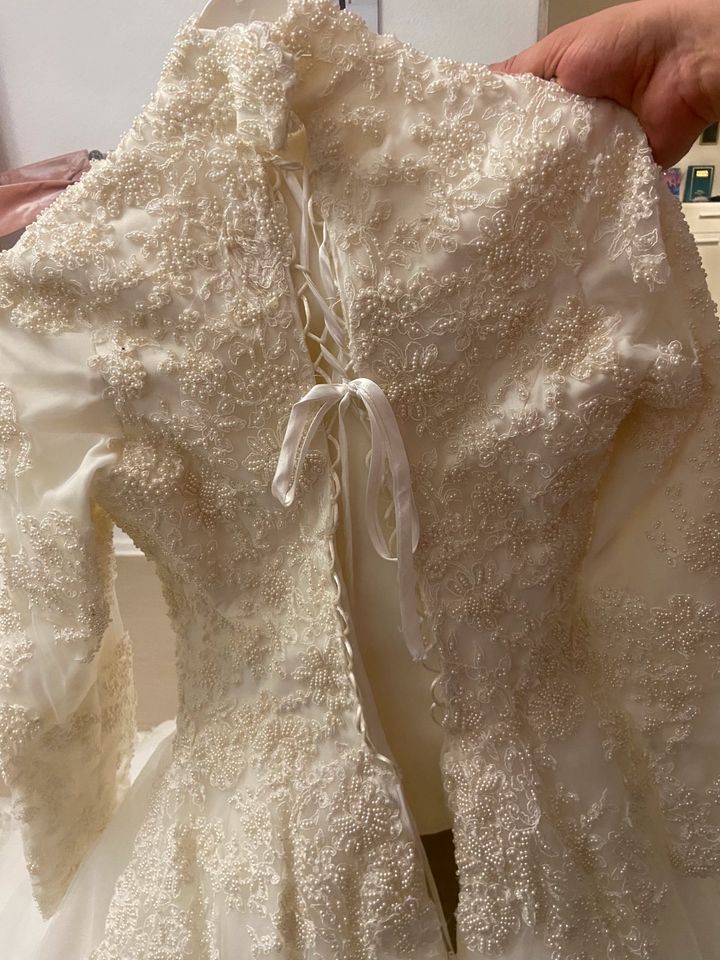 Hochzeitskleid Kleid Brautkleid Braut Hijab Hijabkleid Gr 36/38 in Berlin
