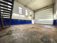 XXL Garage - mit großem Tor in Menden - ideal für Autos, Wohnmobile und Boote Nordrhein-Westfalen - Menden Vorschau